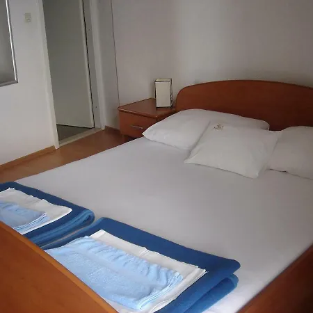 Senka Grgic Apartamento Brist